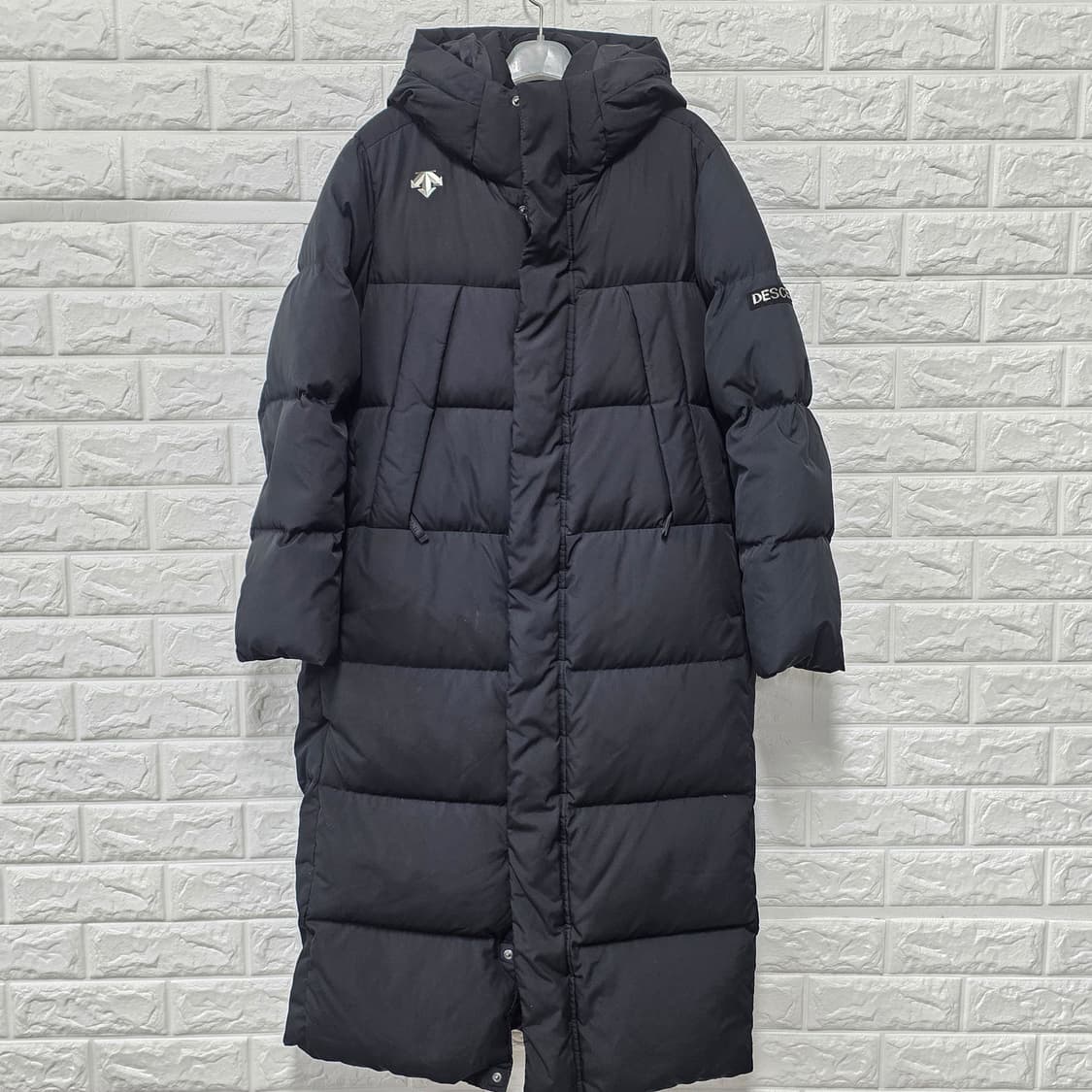 택포// 데상트 블랙 롱패딩 S 상품이미지1