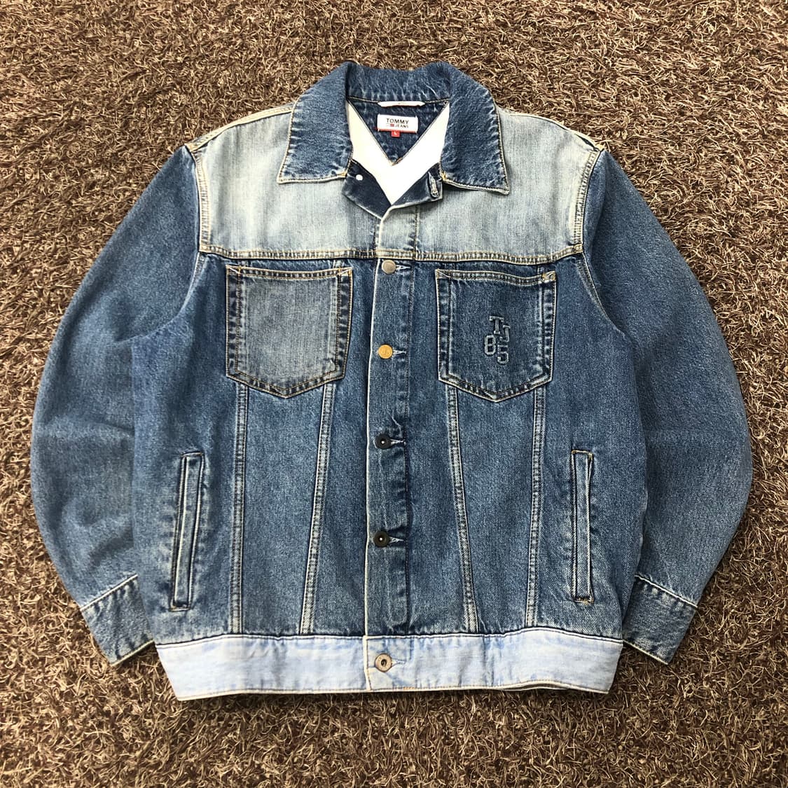 타미힐피거 진스 배색 데님 워싱 트러커 자켓 상품이미지1