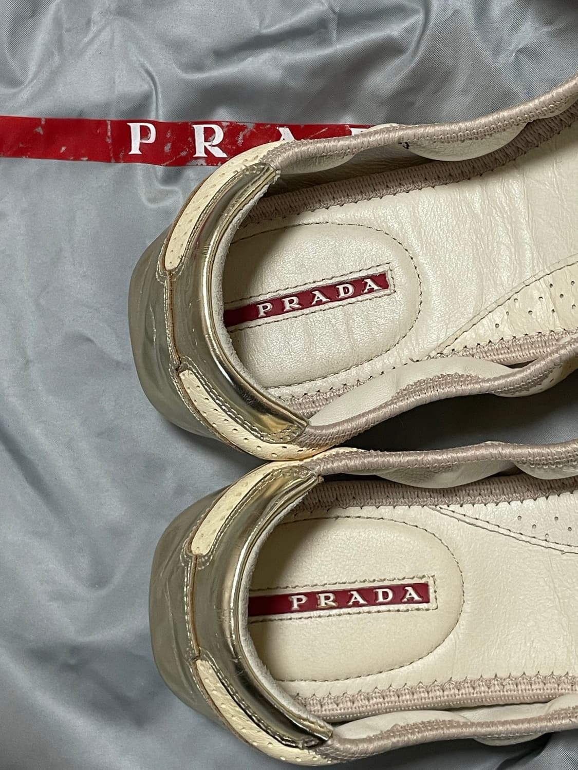 Prada flat shoes 37.5 size 상품이미지4