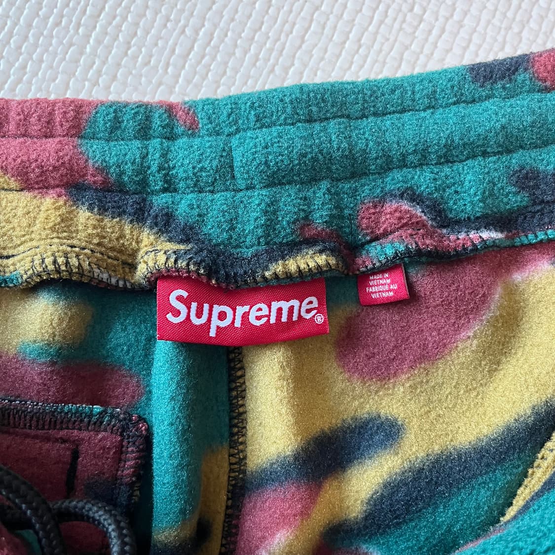 슈프림 23FW 폴라텍 팬츠 카모 상품이미지3