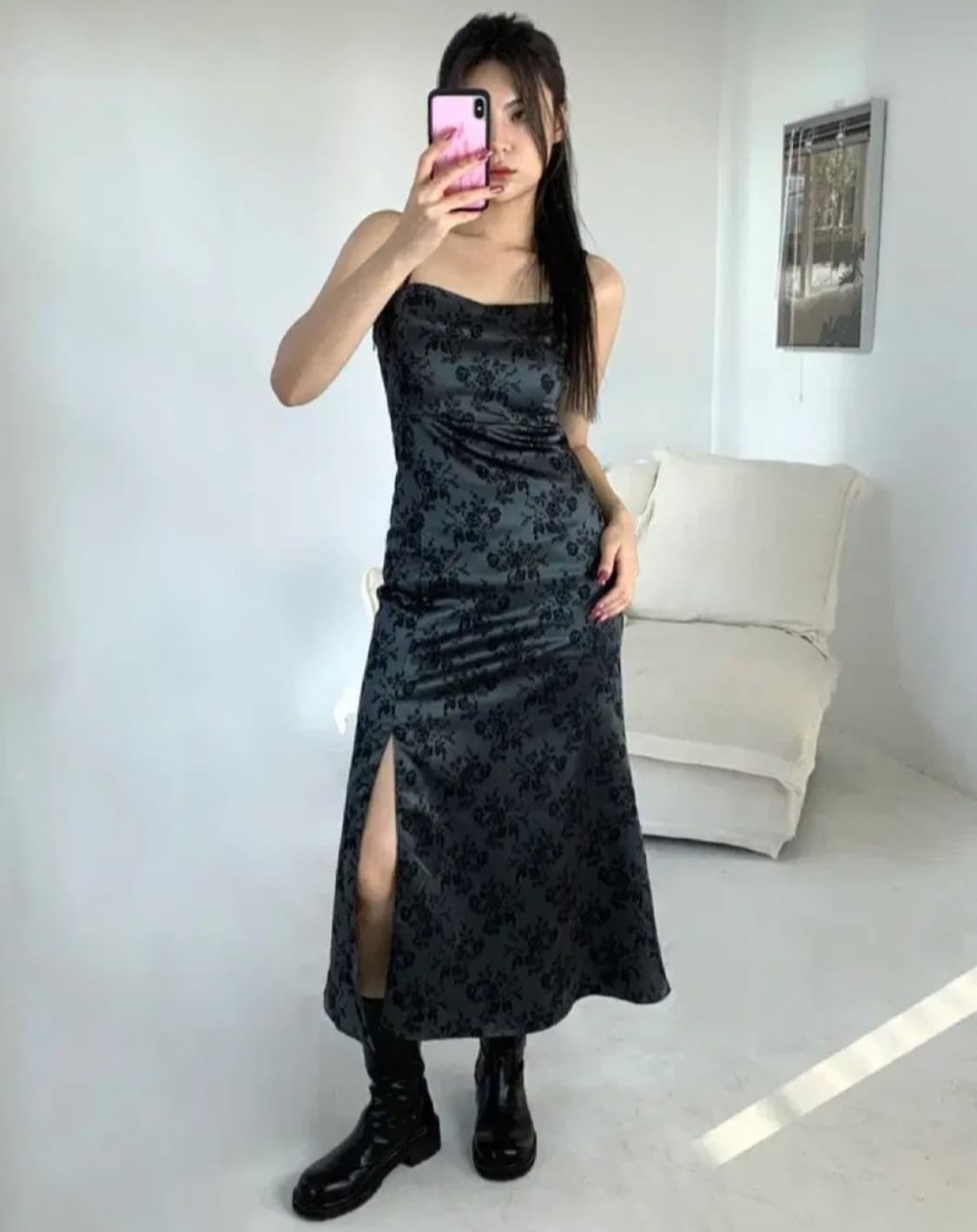 루루서울 wild rose dress
블랙 사이즈S 새상품 상품이미지1