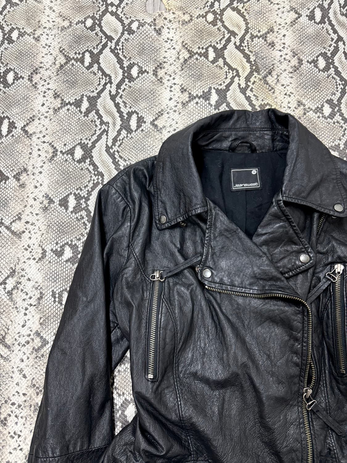 CHIC MOOD Black Side Buckle Le 상품이미지3