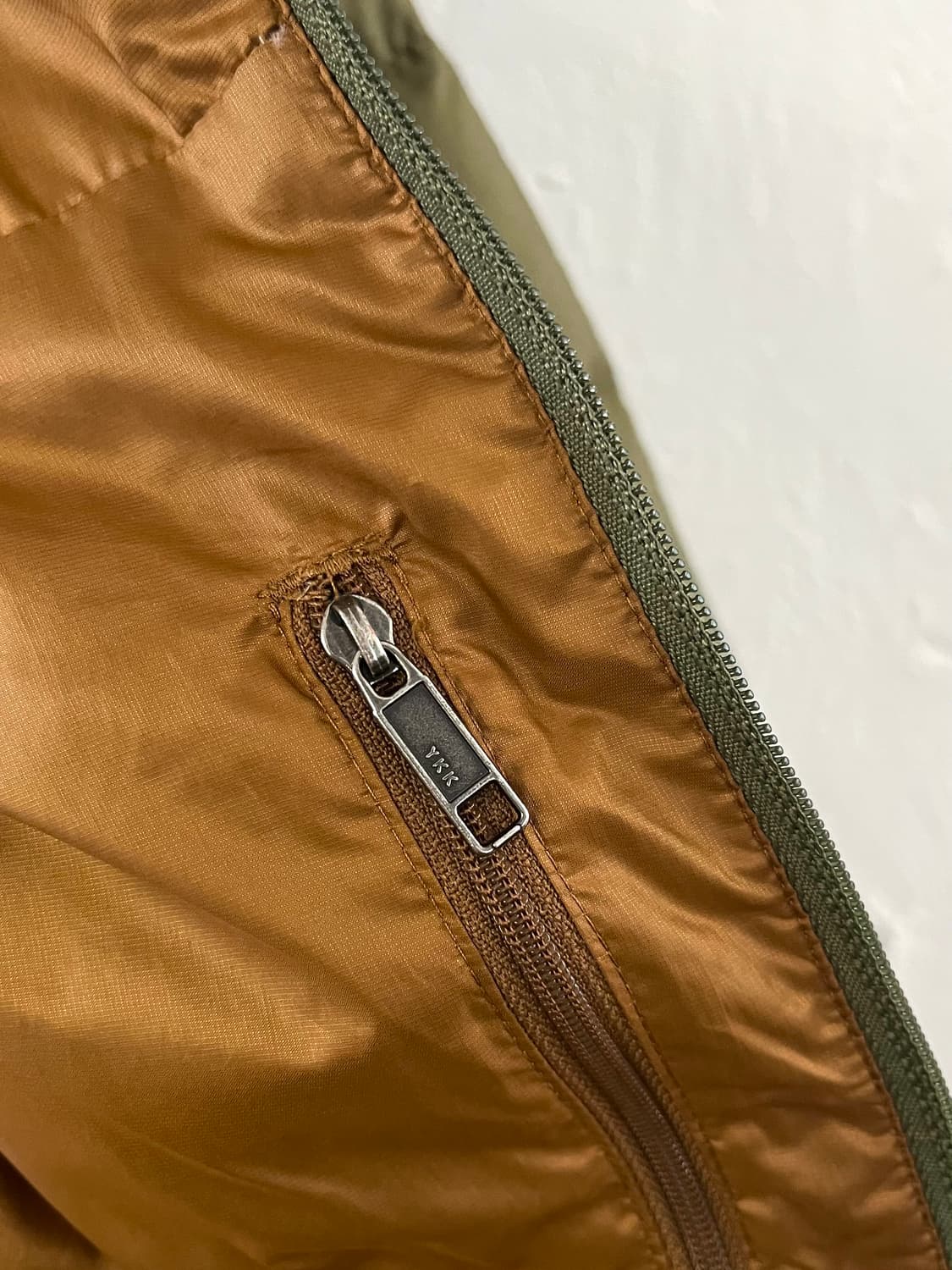 파타고니아 하이로프트 다운 후디 경량 패딩 상품이미지6