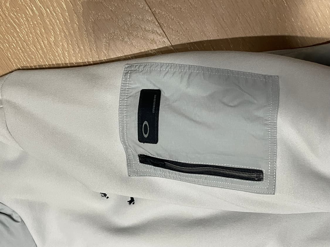 오클리 스컬 트랙탑 상품이미지3