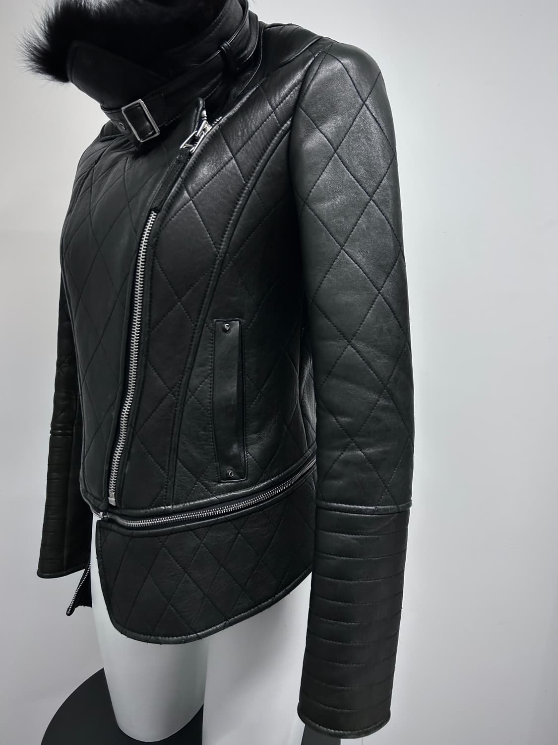 램스킨 퍼 멀티 지퍼 자켓 상품이미지3