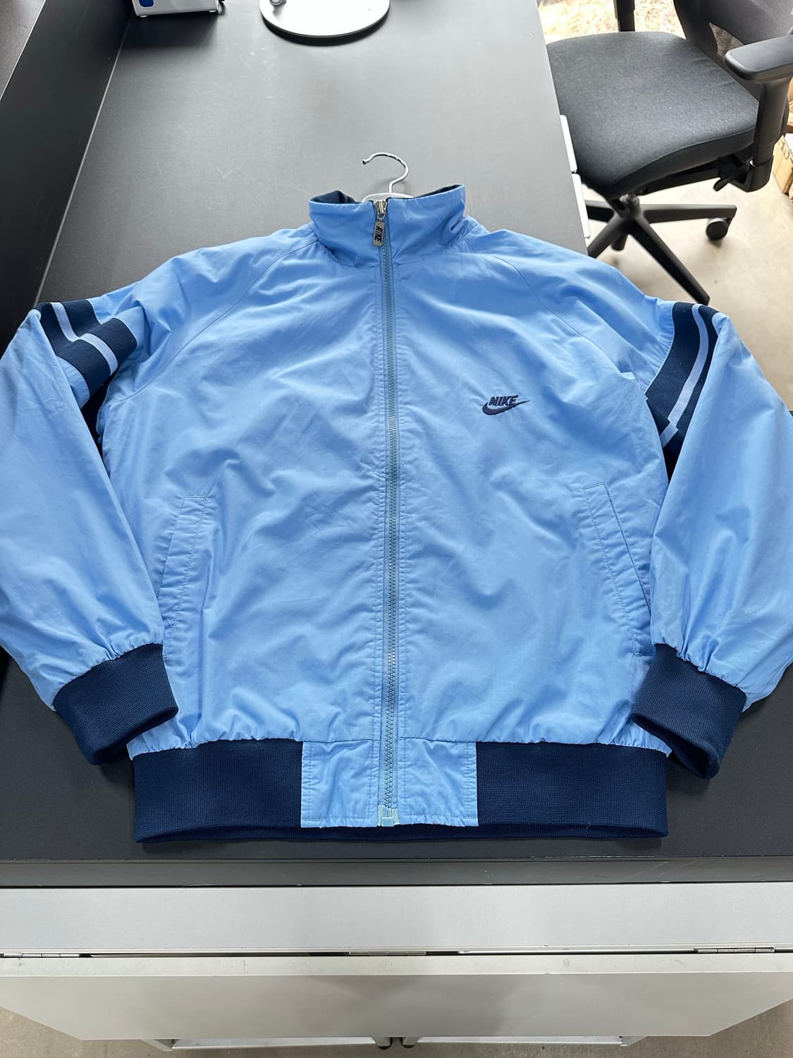 나이키 80s 올드스쿨 스우시 소라 트랙자켓 상품이미지5