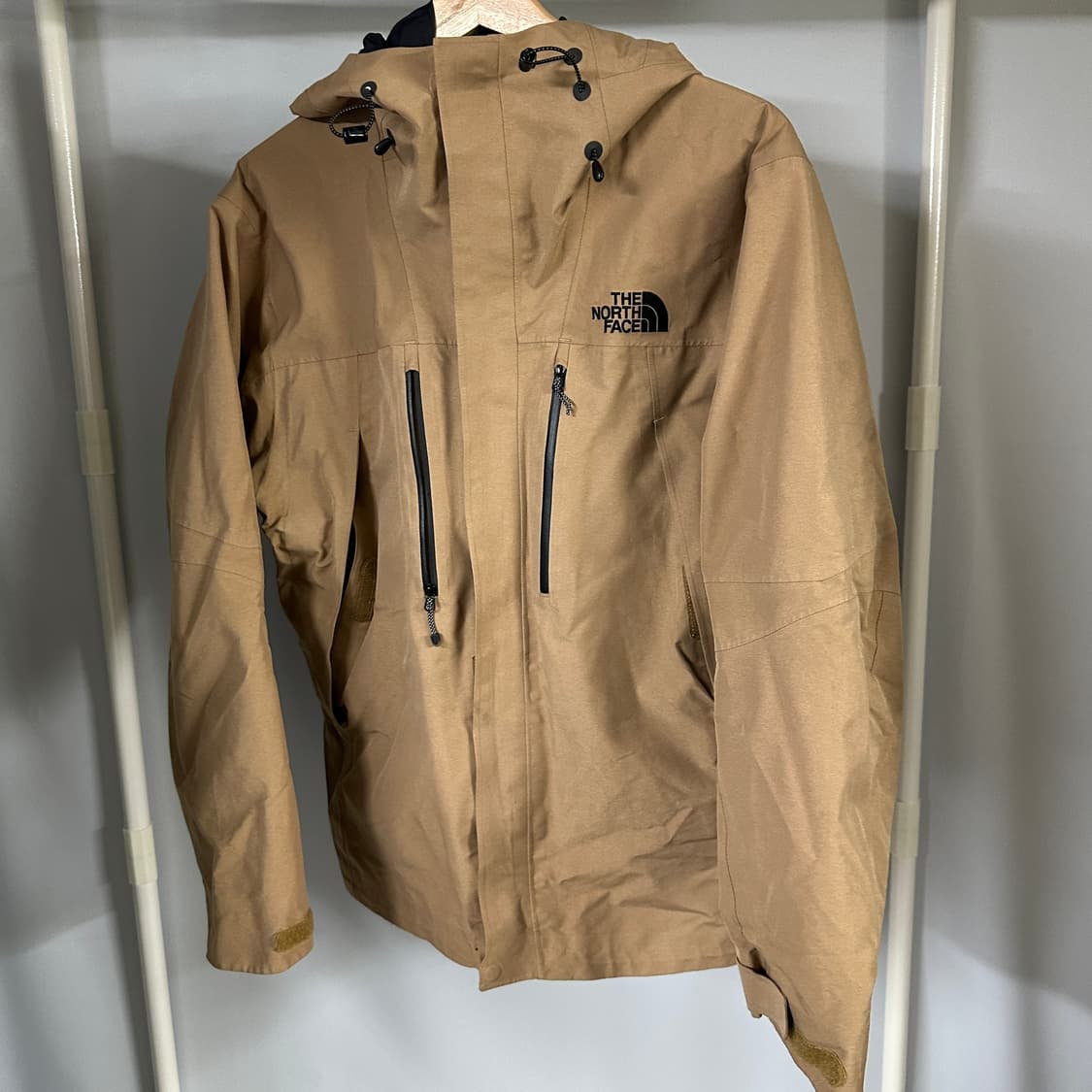 노스페이스 바람막이 상품이미지1