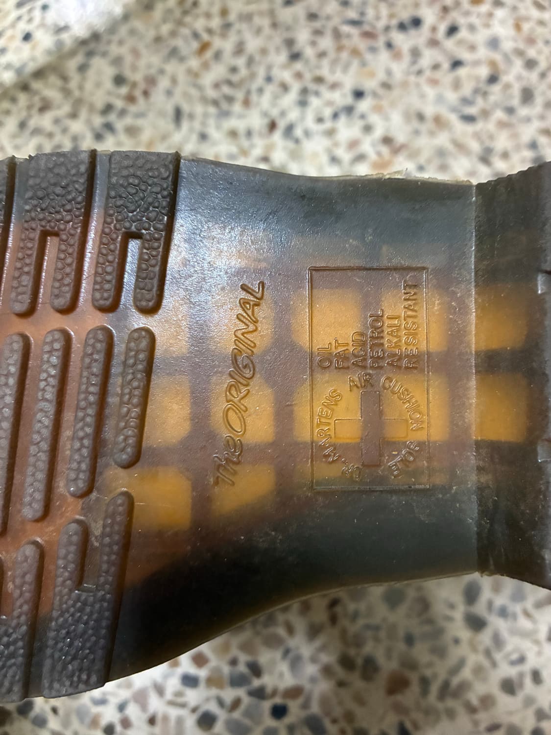 닥터마틴 1460 스무스 블랙 EU 37 상품이미지3