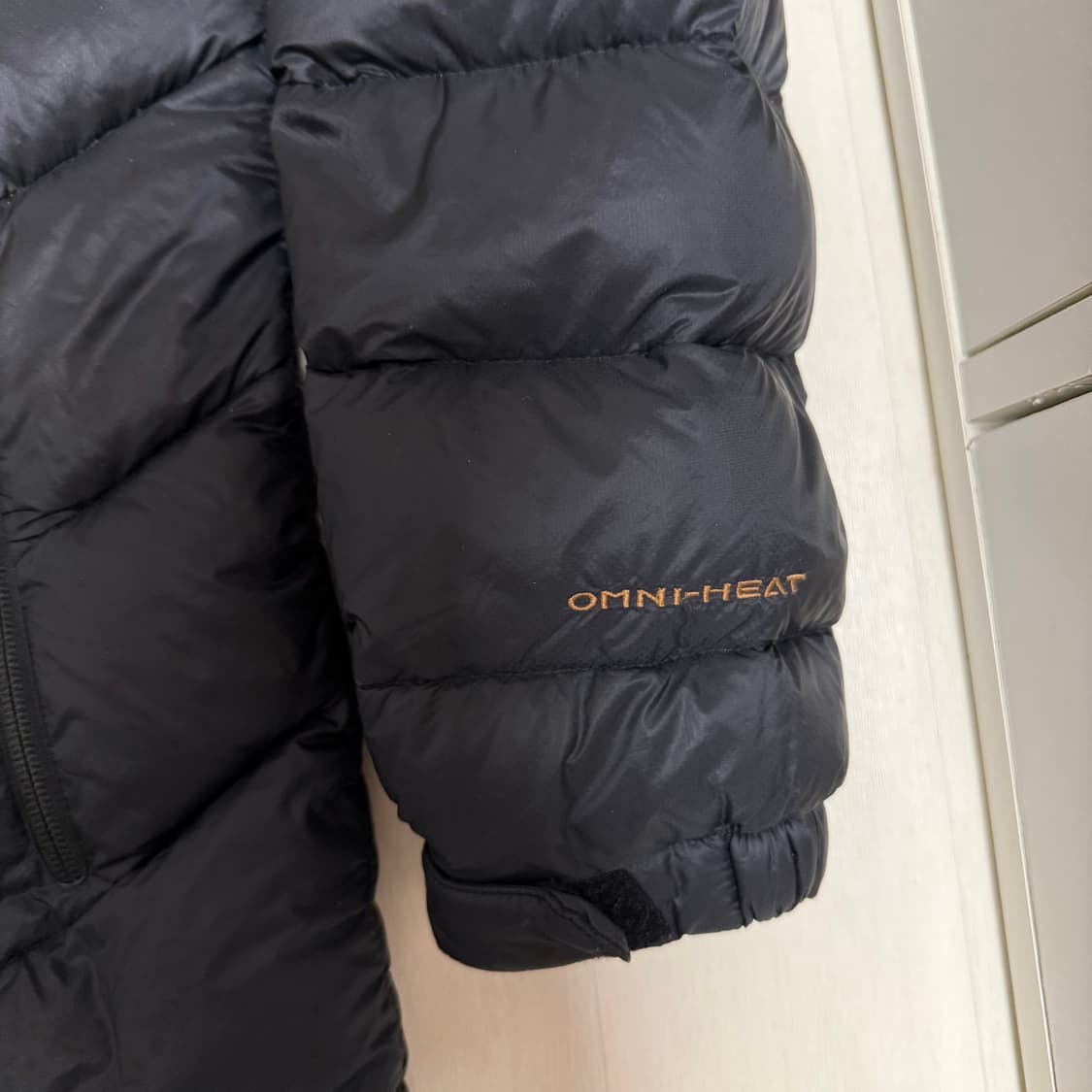콜롬비아 경량패딩 상품이미지2