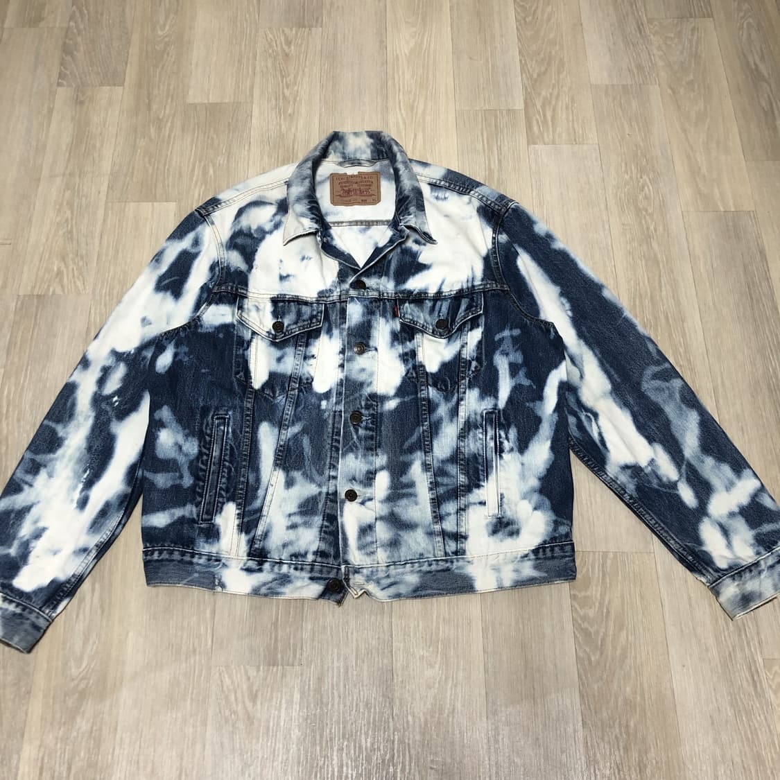 (XL) 90's 리바이스 Levi's 유럽판 70503 블리치드 자켓 상품이미지1