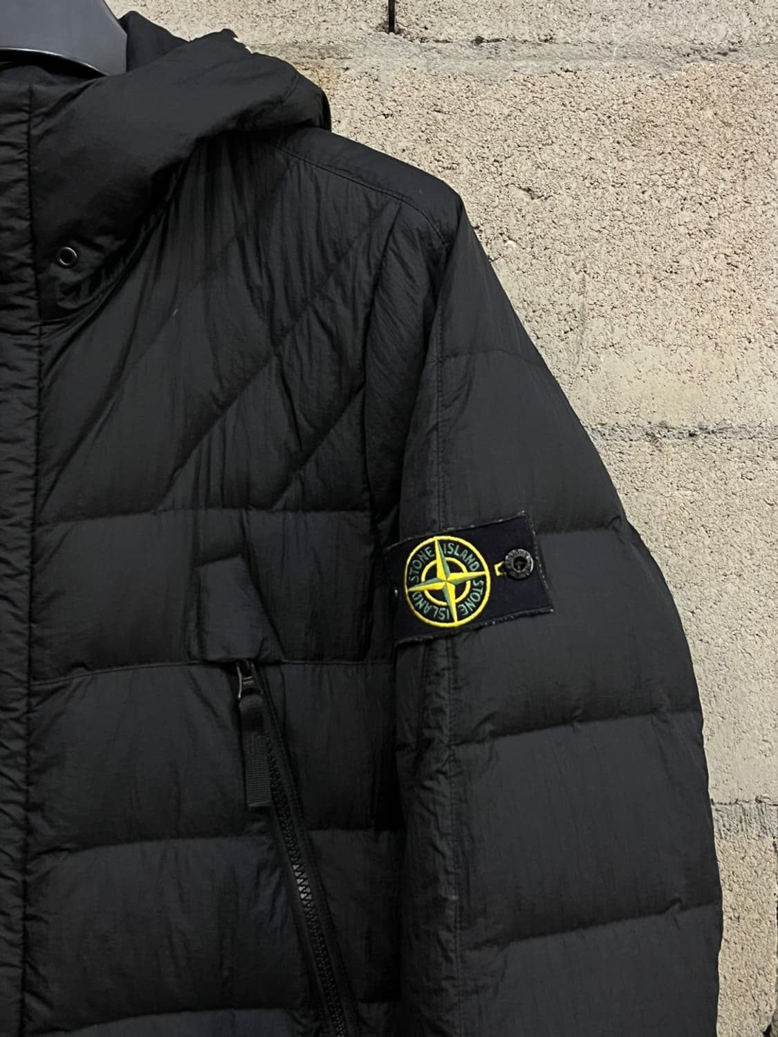 스톤 아일랜드 Opaque 나일론 다운 자켓 상품이미지4