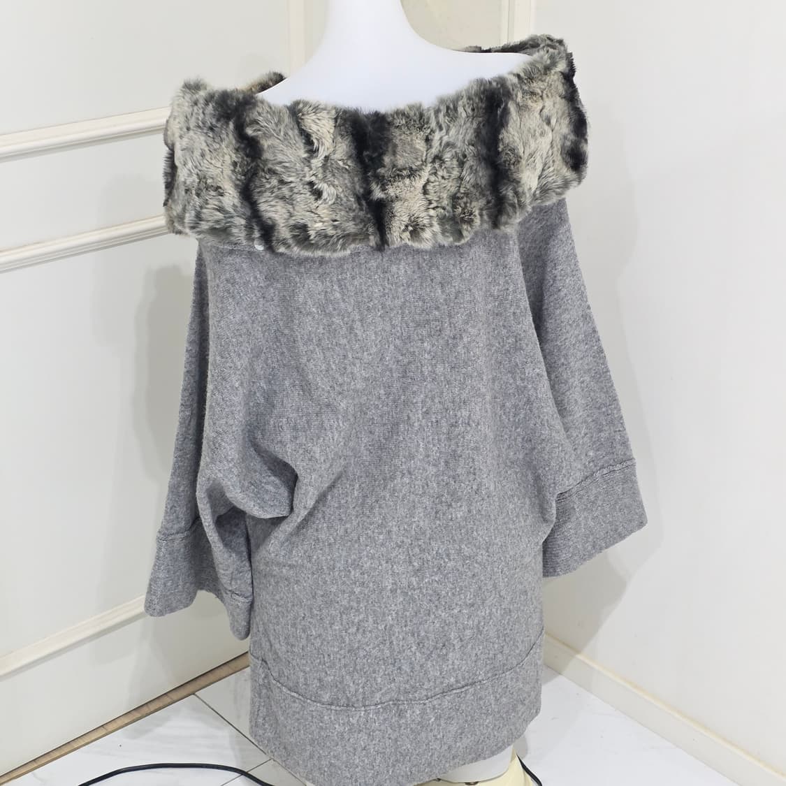 일본빈티지)오네갸루st 가오리핏 오프숄더 앙고라퍼 y2k니트 상품이미지2