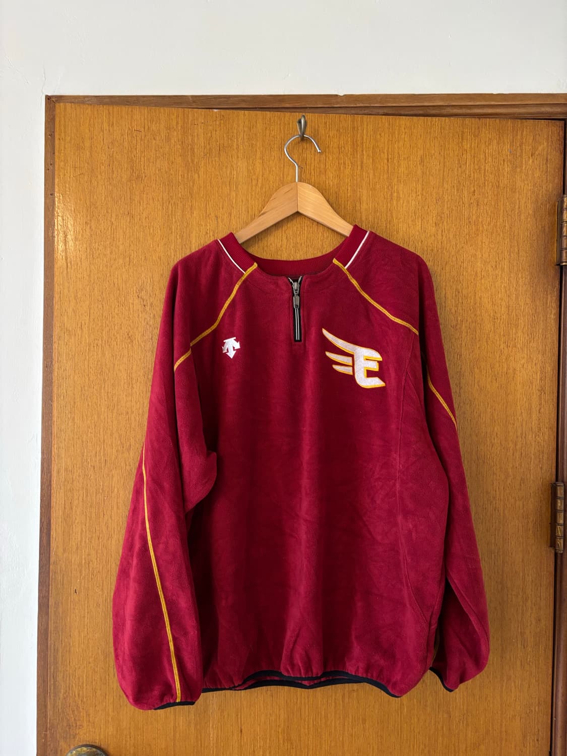 데상트 라쿠텐 이글스 후리스맨투맨 상품이미지1