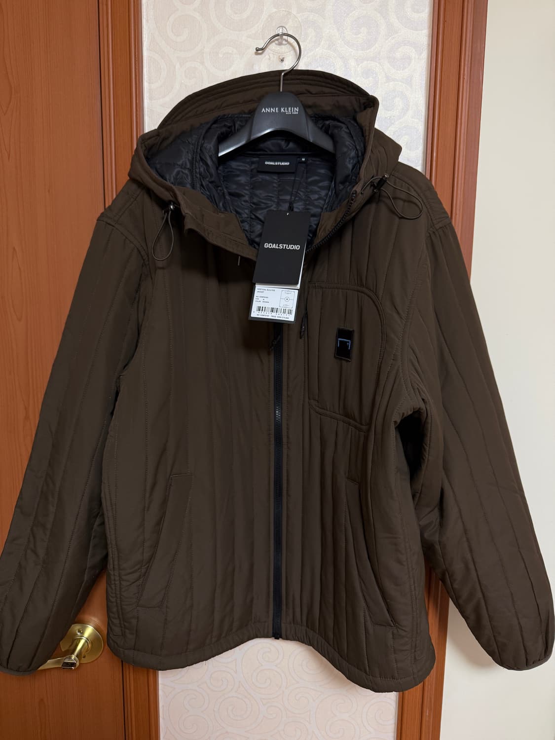 골스튜디오 패딩 VERTICAL QUILTED JACKET 상품이미지6