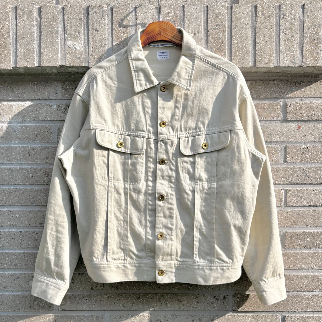 Necessary or Unnecessary 트러커 자켓 상품이미지1