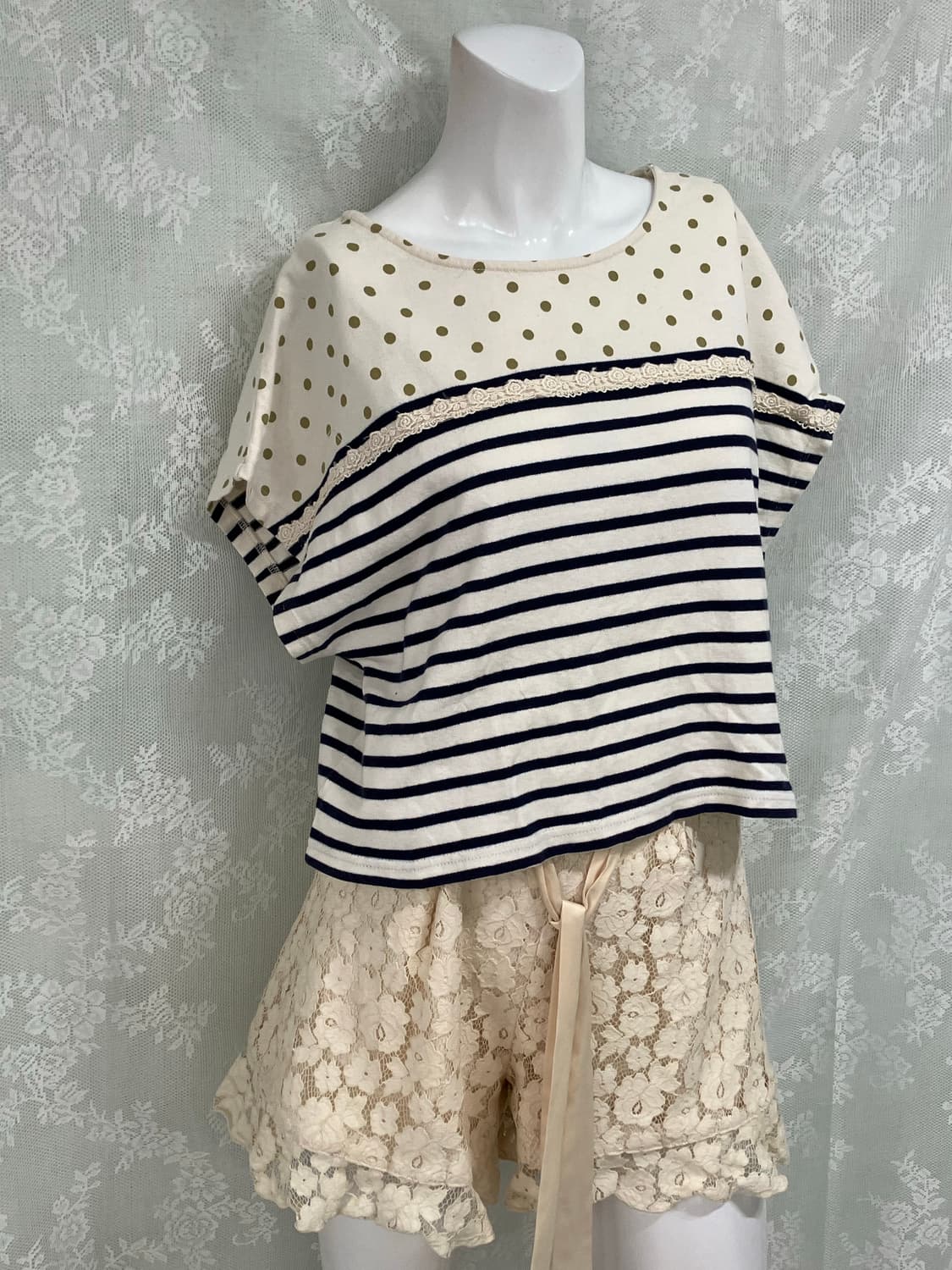 빈티지 어스 뮤직 레이스 도트 스트라이프 반팔 1110 모리걸 y2k 스 상품이미지1