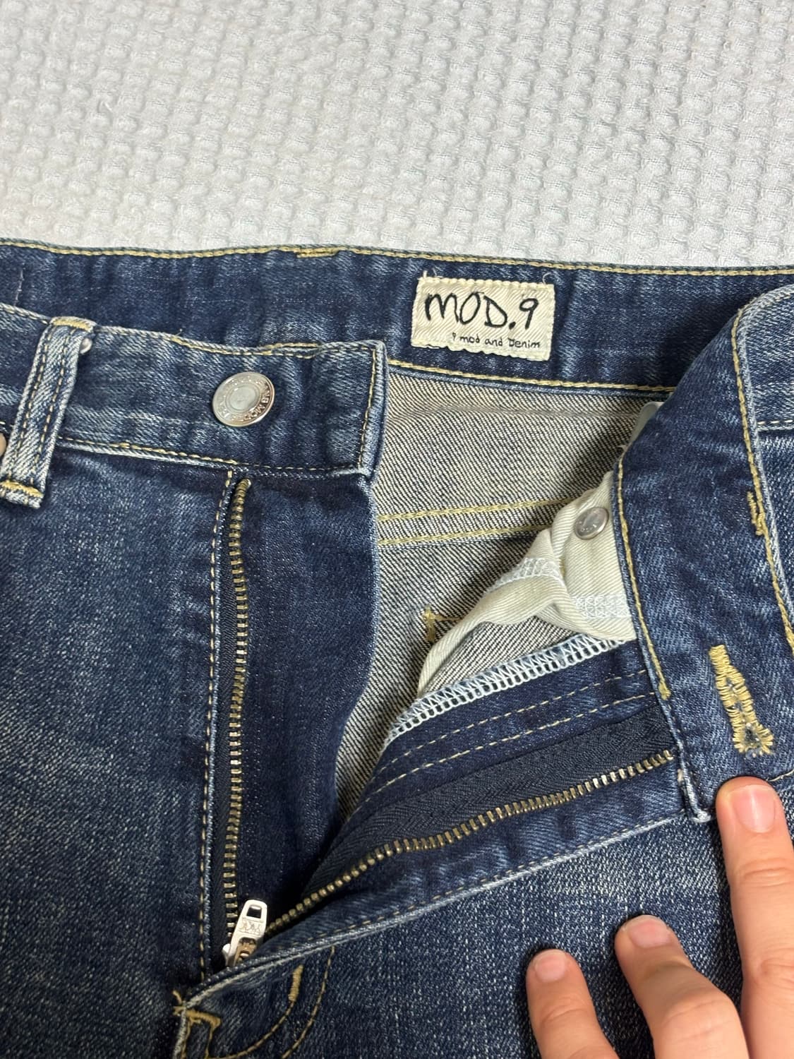 모드나인 펑크타운 MOD4 크롭 청바지 상품이미지3