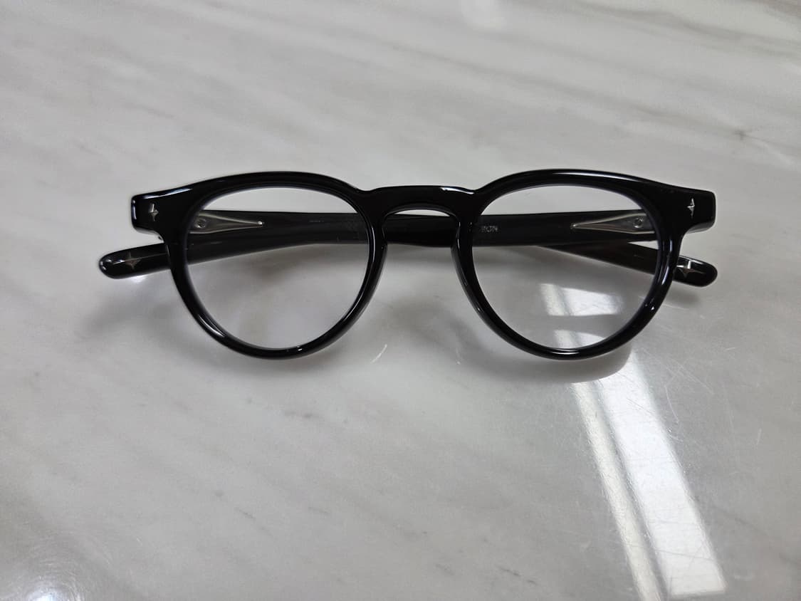 젠틀몬스터 Ron01(블랙) 급처 상품이미지3