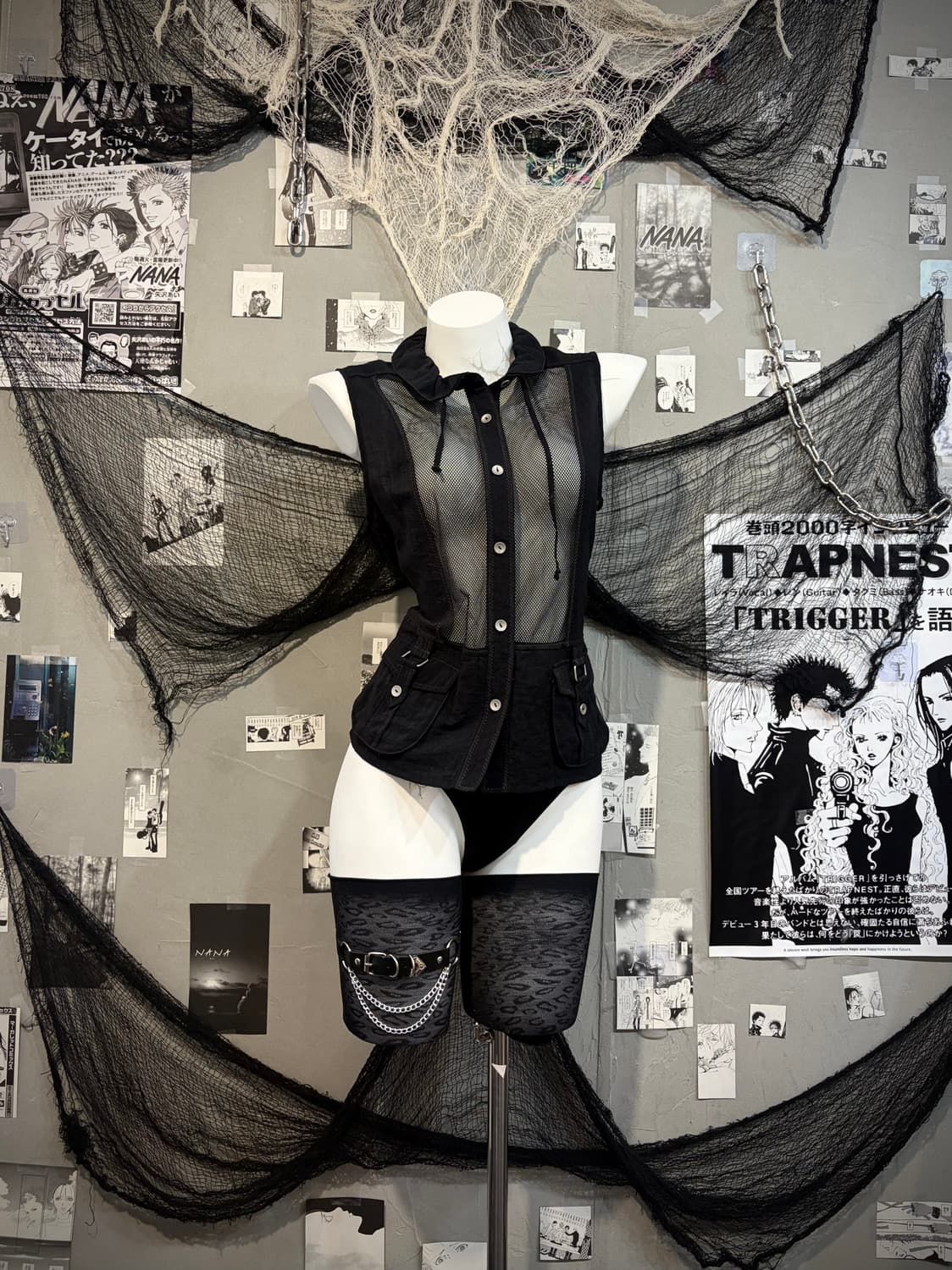 Gothic eyelet snap mesh vest  상품이미지1