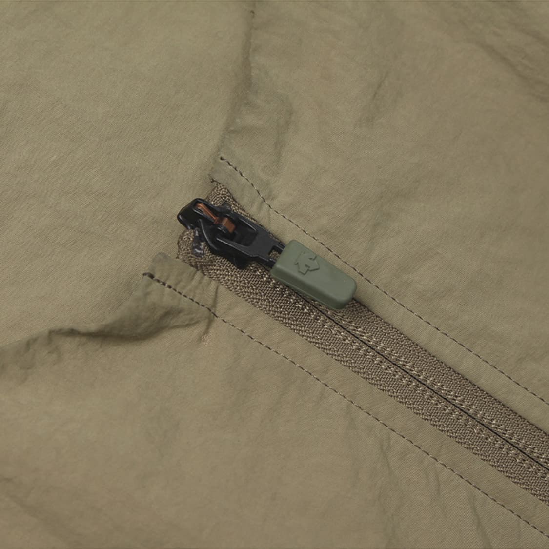 DESCENTE "Jacket" 상품이미지8