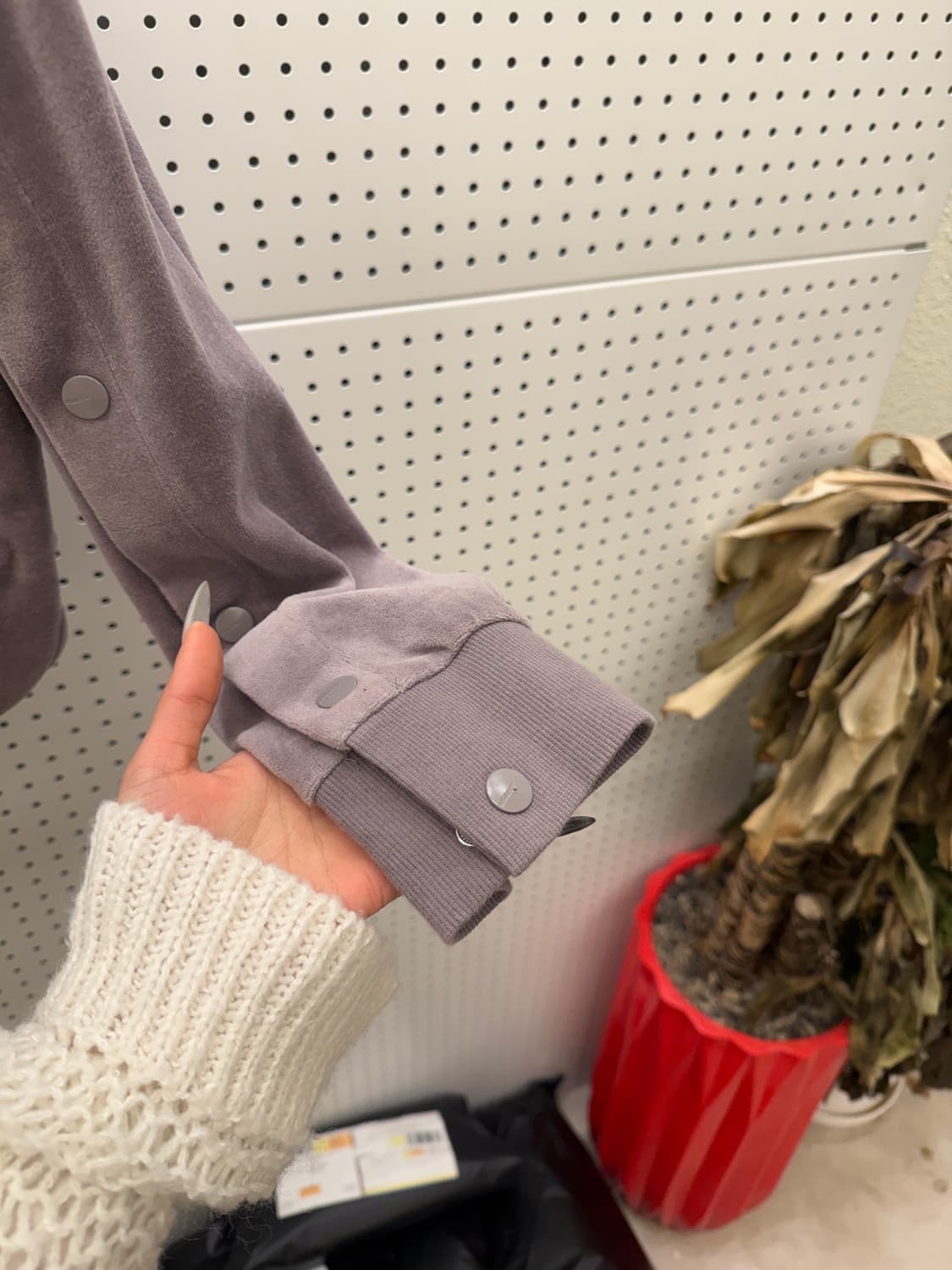 아디다스 벨벳 크롭 스냅 후드티  상품이미지4