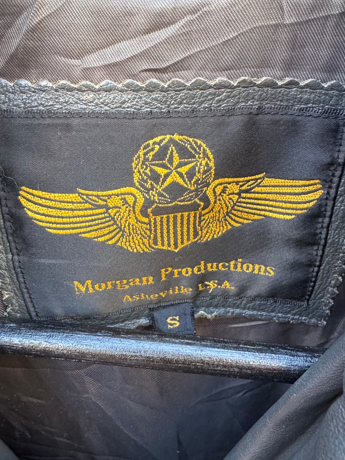 Morgan 카우하이드 웨스턴 페더 가죽패딩 상품이미지4