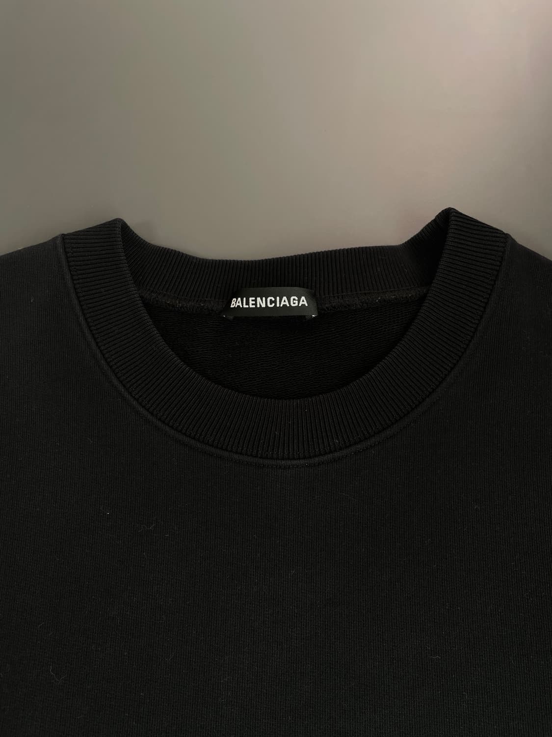 [XXL] 발렌시아가 폴리티컬 웨이브로고 맨투맨 스웻셔츠 상품이미지8