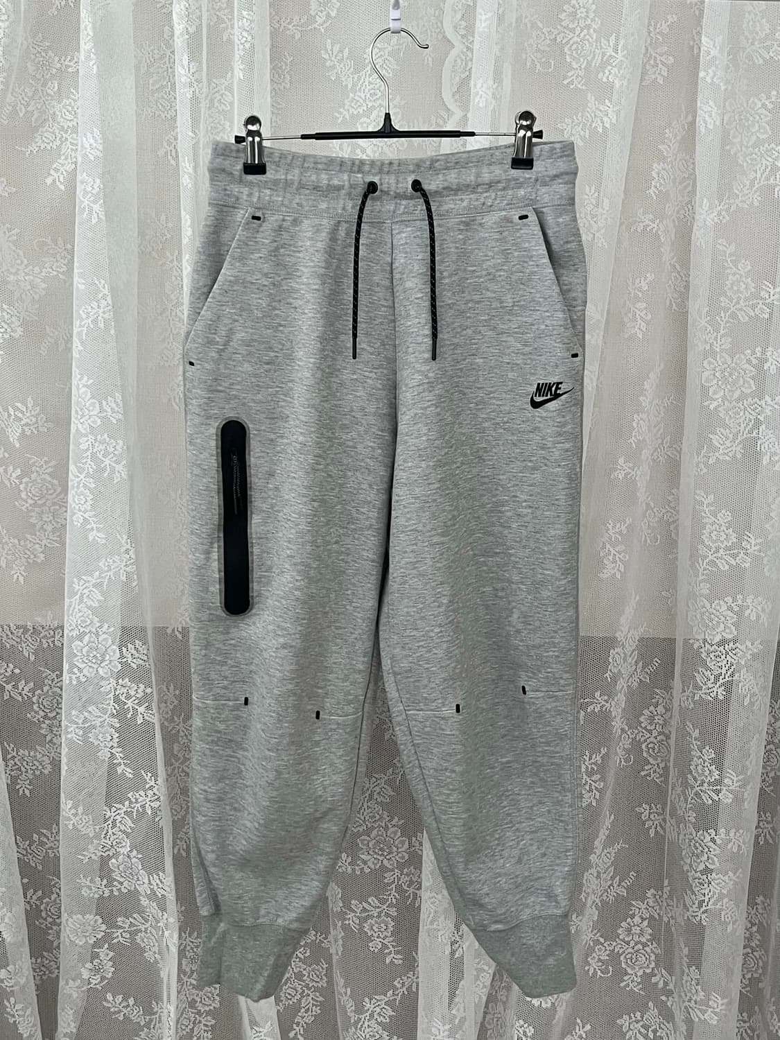M) 나이키 여성 테크 플리스 조거 팬츠 그레이 상품이미지1