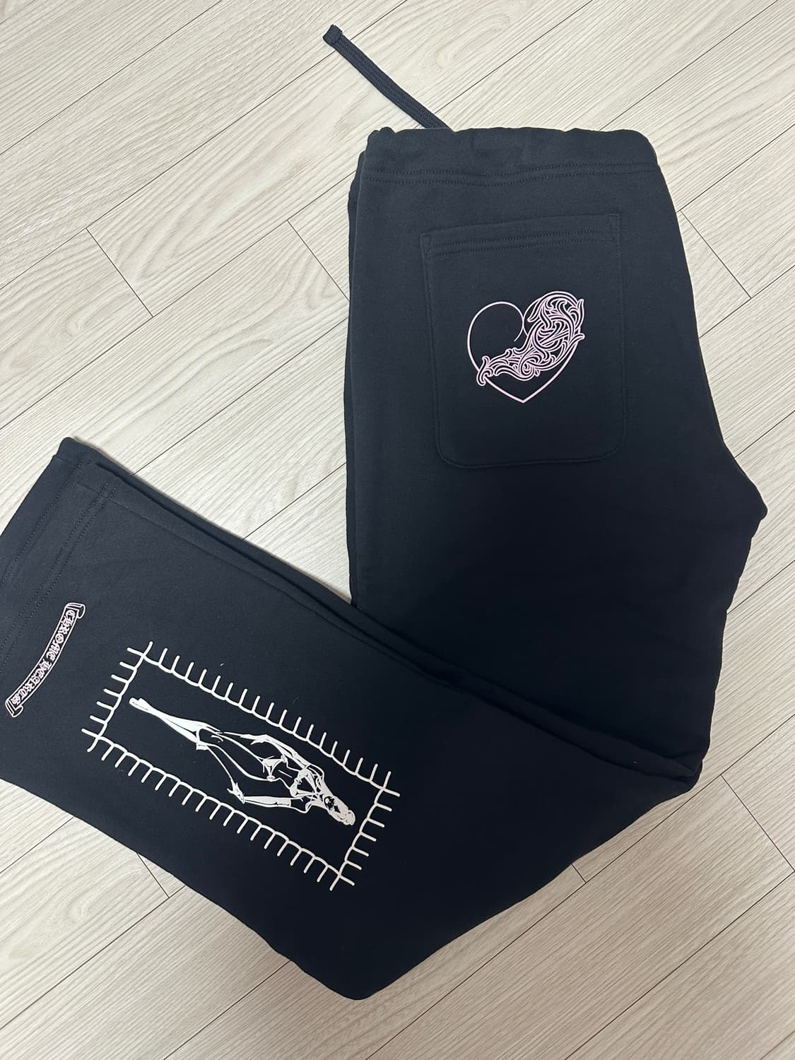 새상품) 데들리돌 스웻팬츠 상품이미지1