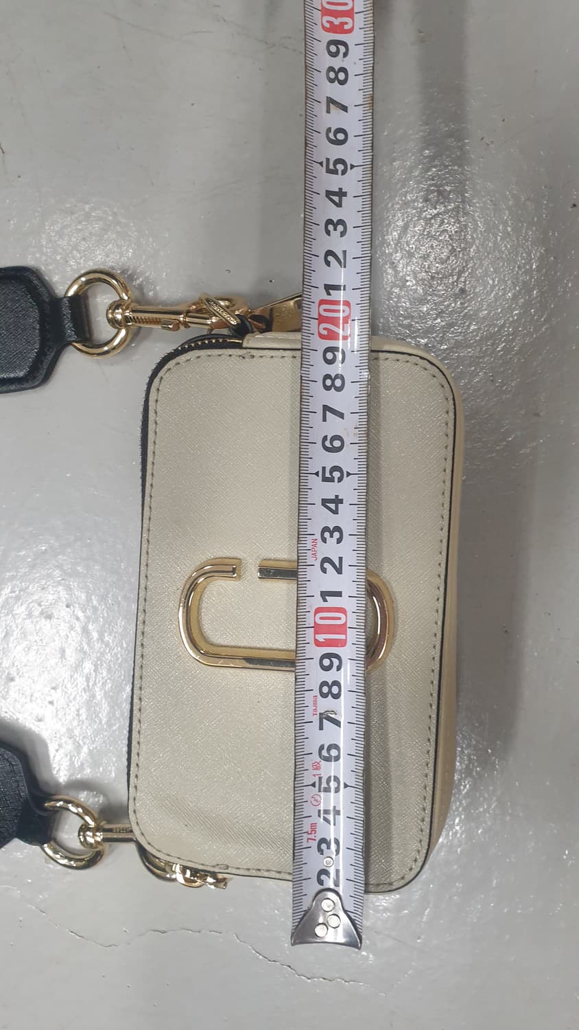 마크제이콥스 스냅샷 카메라백 상품이미지4