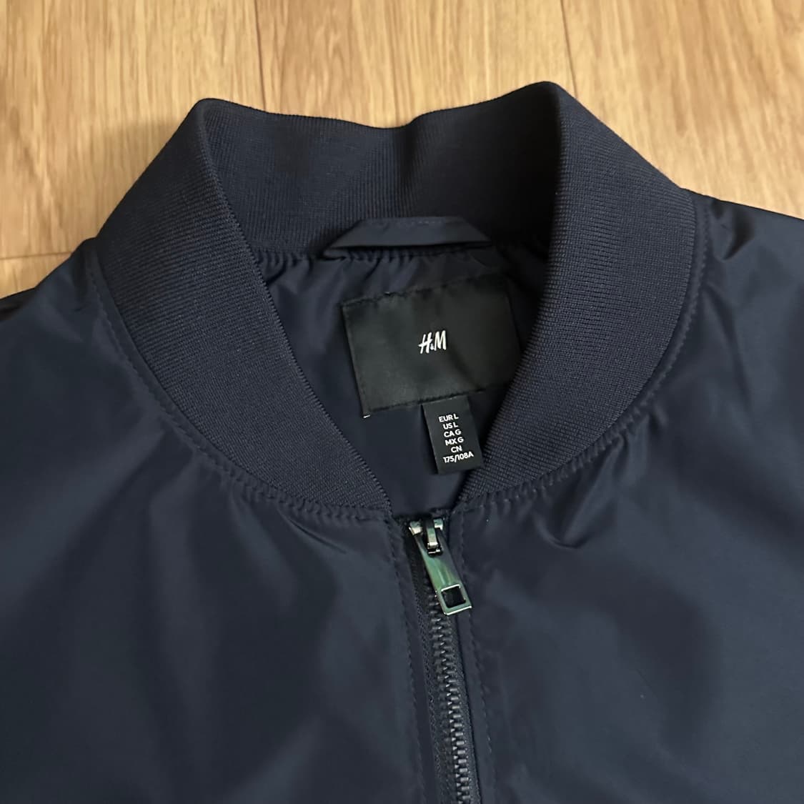 H&M 경량 보머 재킷 레귤러핏 다크네이비 L 상품이미지2