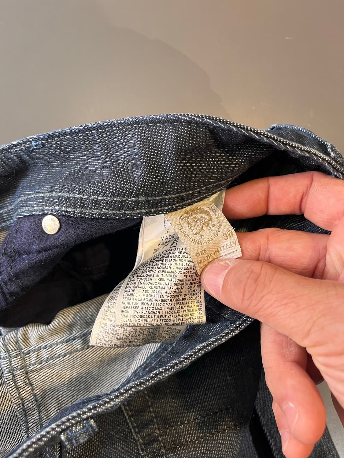 디젤 자티니 부츠컷 데님 팬츠 (이탈리아제) 상품이미지9