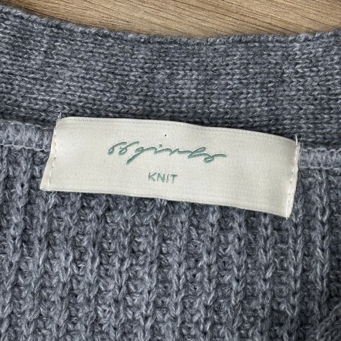 [새상품] 육육걸즈 여성 하찌 니트 가디건 상품이미지3