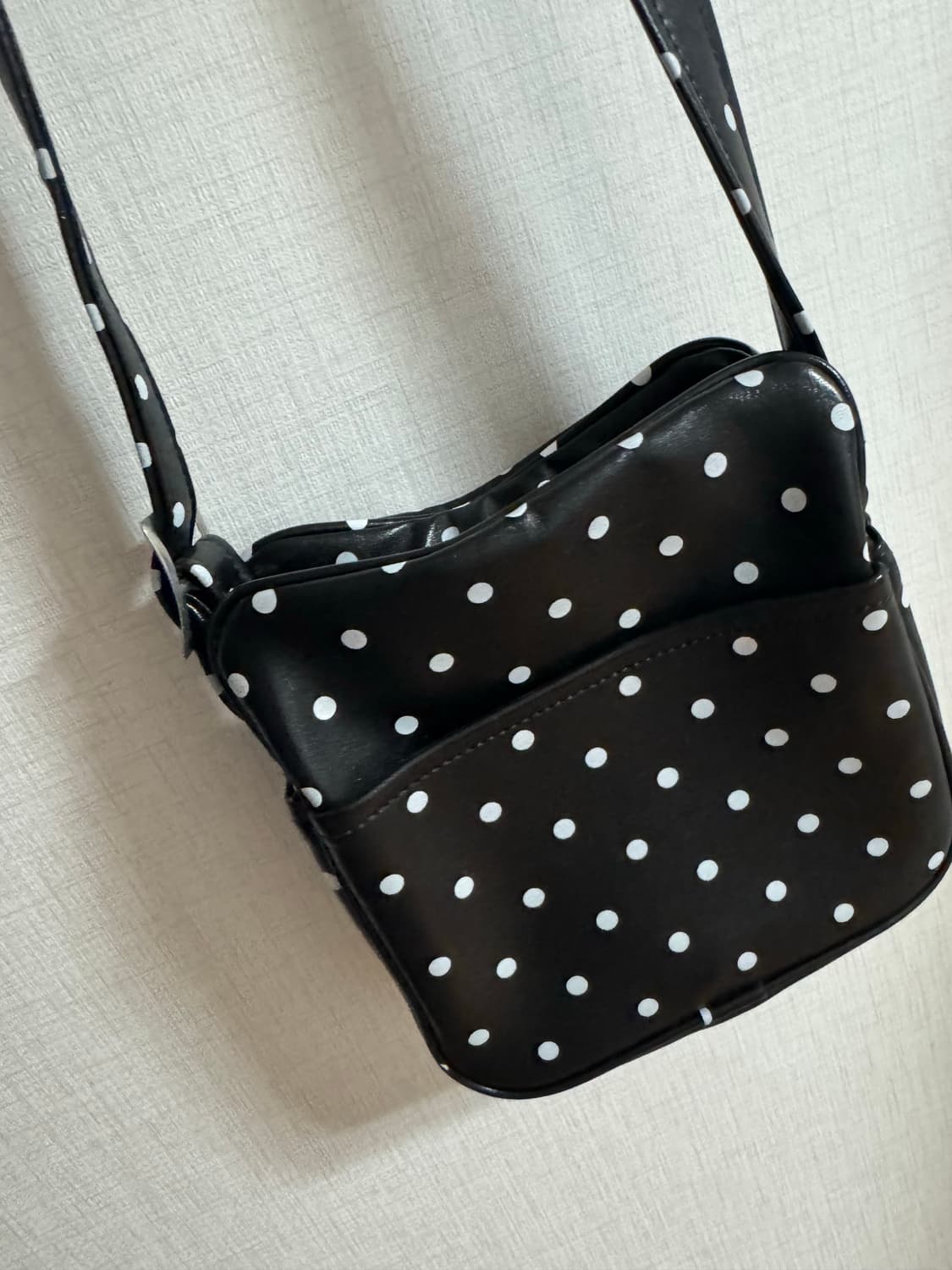 꼼데가르송 걸 도트 크로스백 가방 상품이미지3