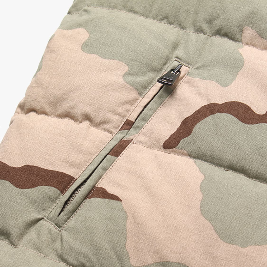  MONCLER X C.D.G "Pattern Down Vest" 상품이미지4