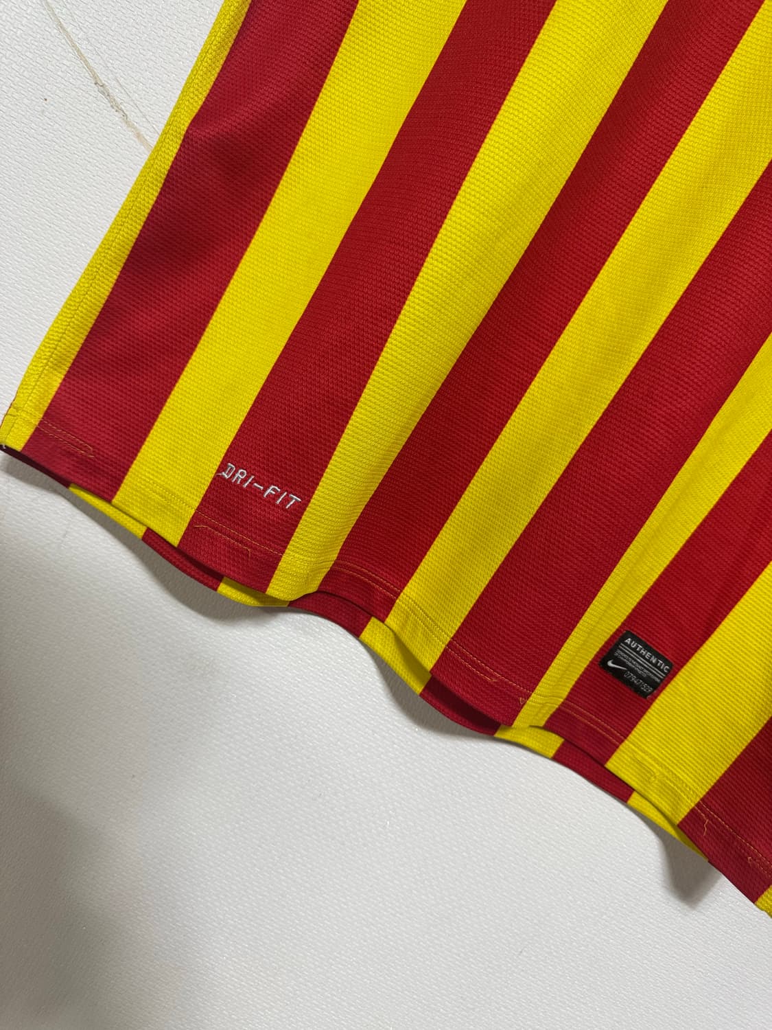 나이키 바르셀로나 13-14 어웨이 축구 유니폼 반팔 상품이미지3