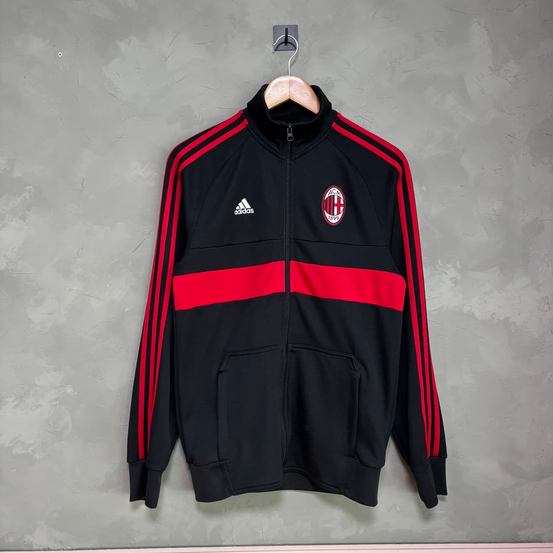 아디다스 AC밀란 져지 트랙탑 검빨 상품이미지1