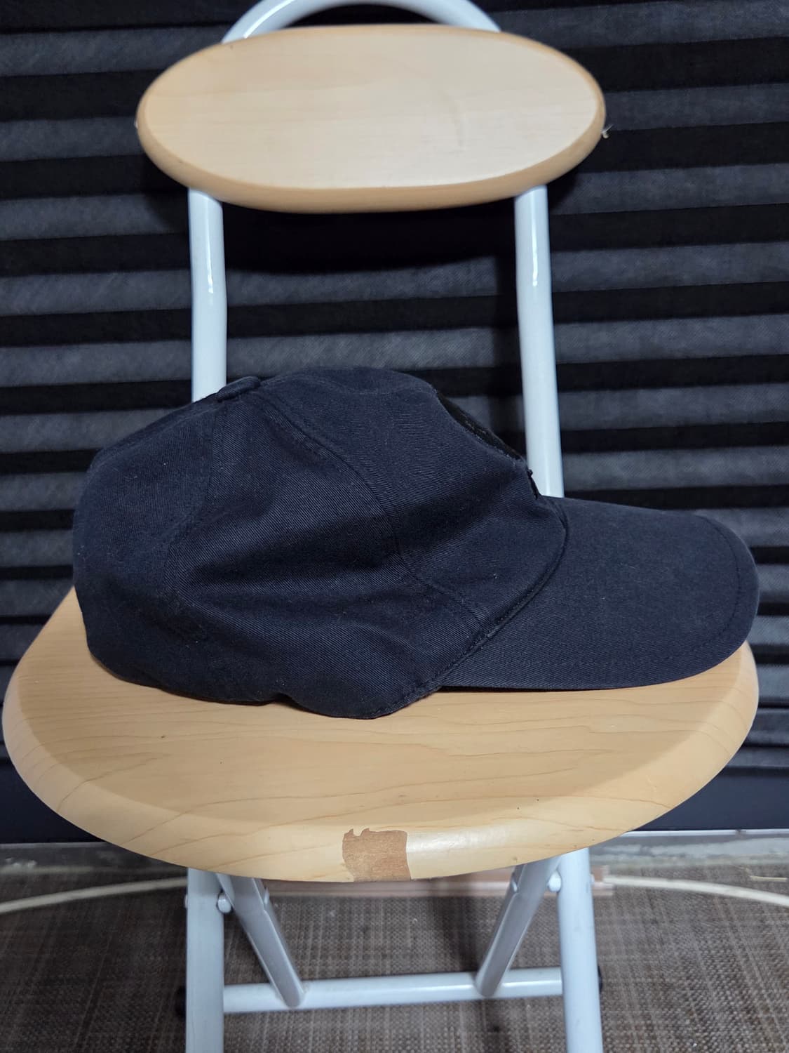 [마크앤로나] 스컬 자수 골프 볼캡 판매합니다. 상품이미지2