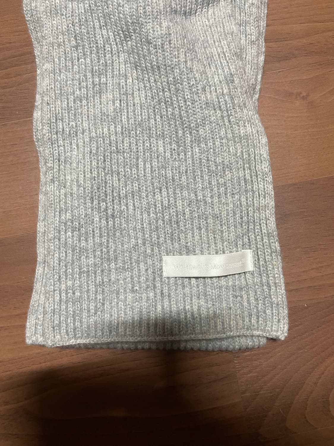 월스와일무브먼트 머플러 상품이미지1