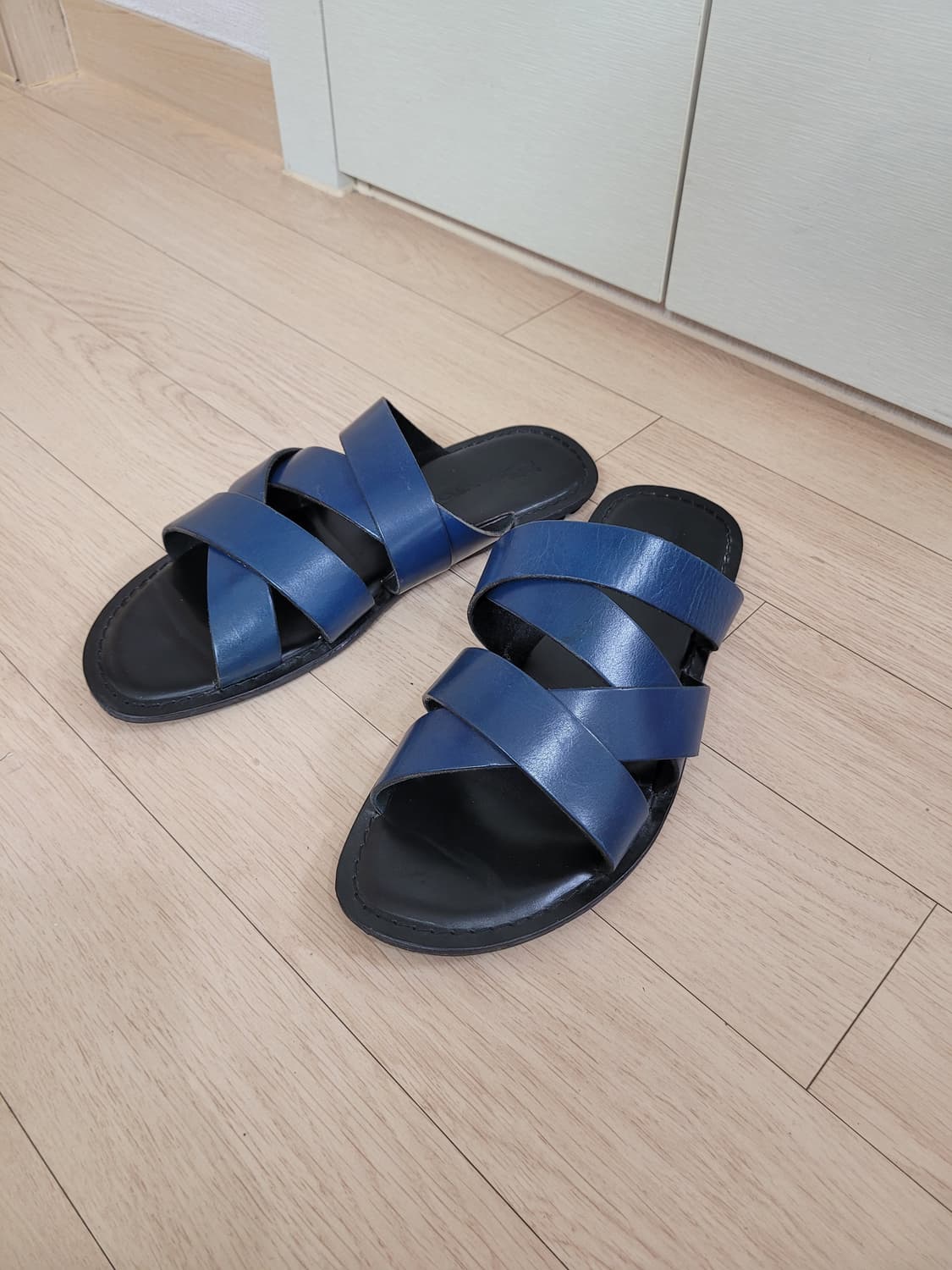 엘칸토 Elcanto 남자 가죽스트랩 슬리퍼 275 네이비 상품이미지1