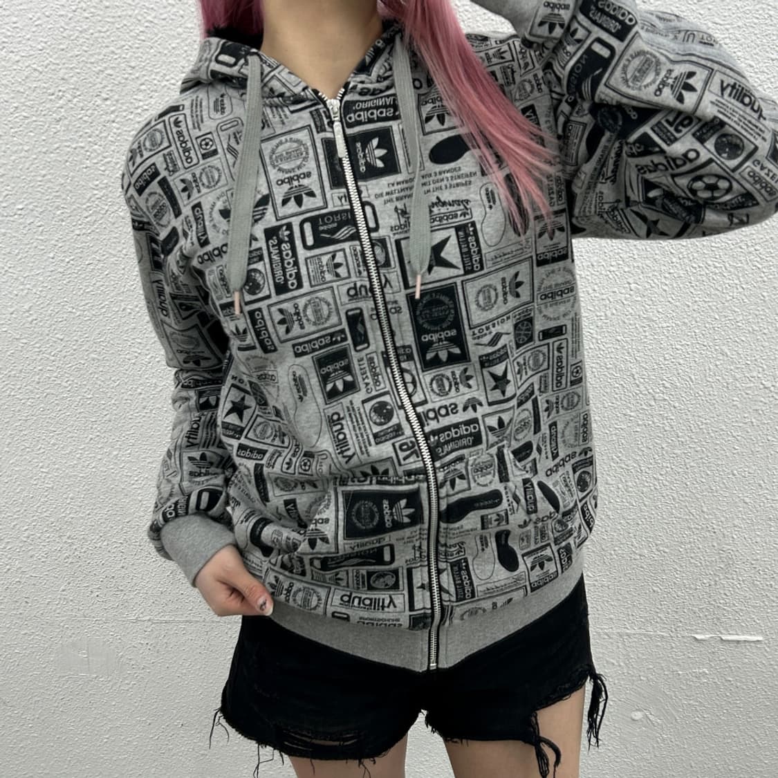 아디다스 그레이라인 패턴 그레이 후드집업 85 상품이미지1