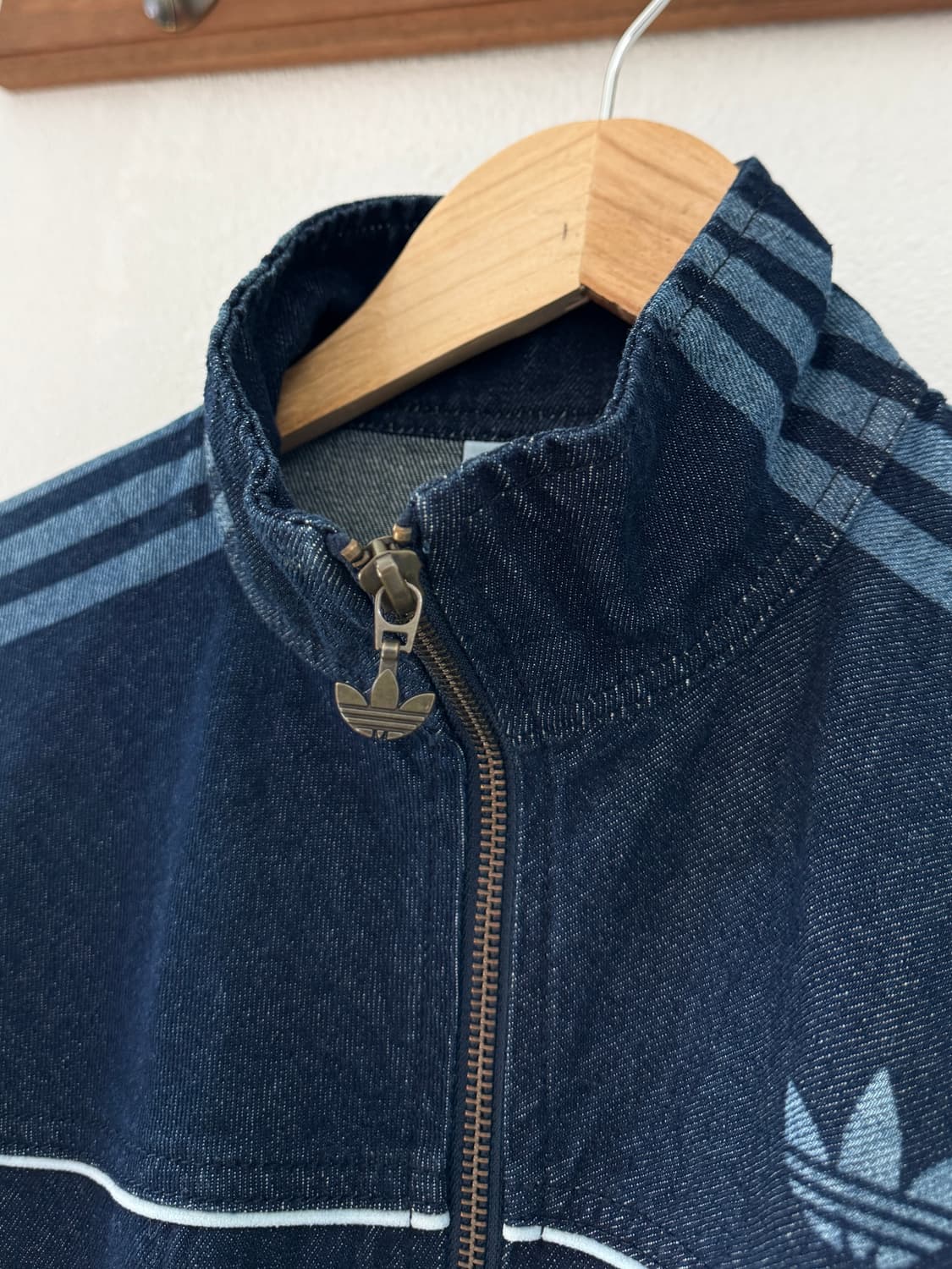 아디다스 트랙탑 데님 집업 자켓 상품이미지2