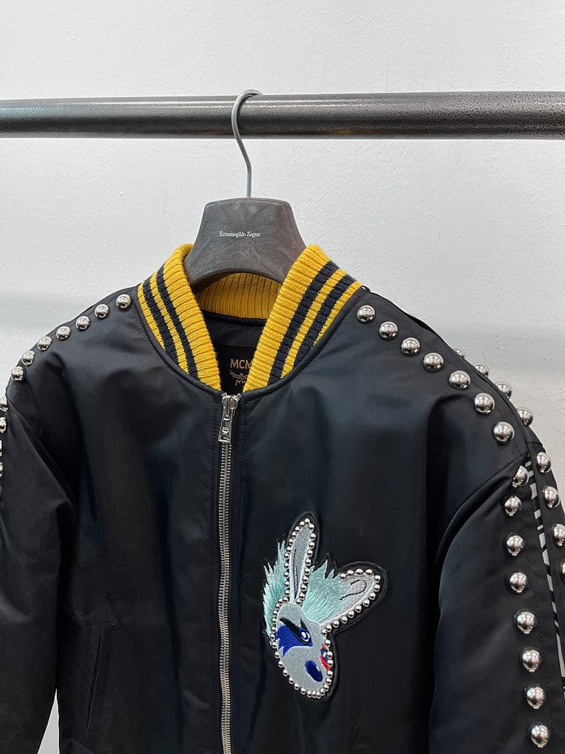 105) MCM 17ss 펑크에토스 스터드 봄버자켓  상품이미지3