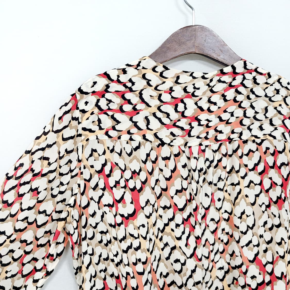 롱샴 실크 블라우스 코랄 상품이미지5