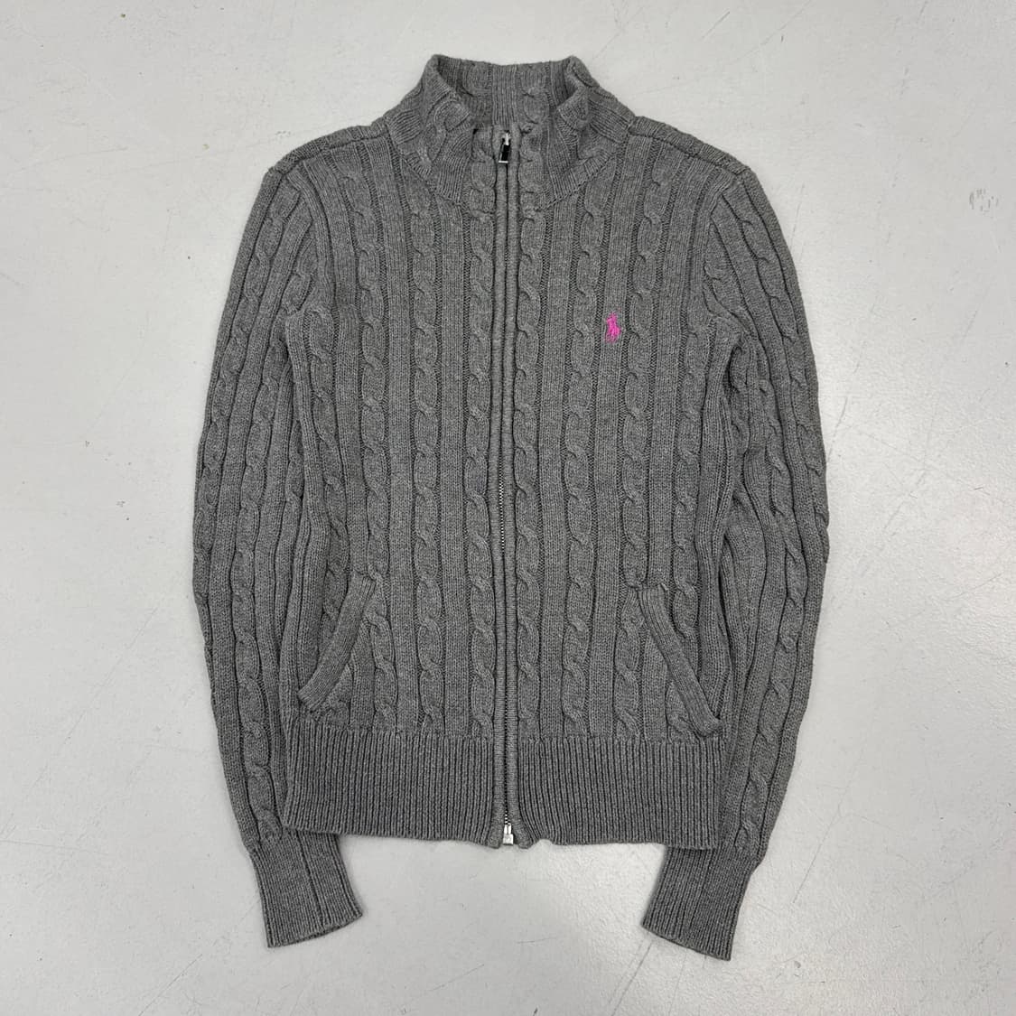 폴로 핑크 포니 딱붙 꽈배기 니트집업 그레이 상품이미지2