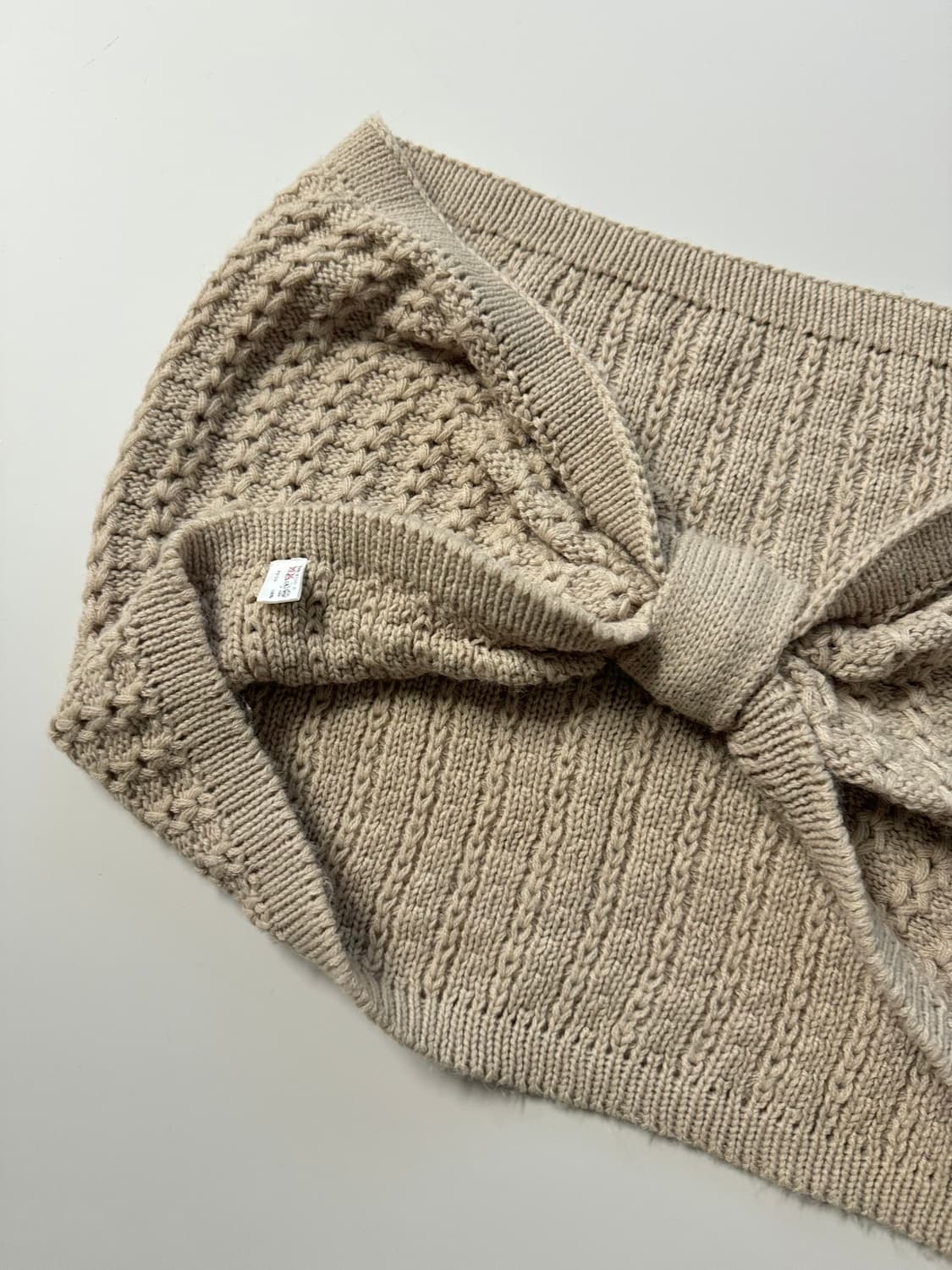 리본 모티프 니트 케이프 상품이미지4