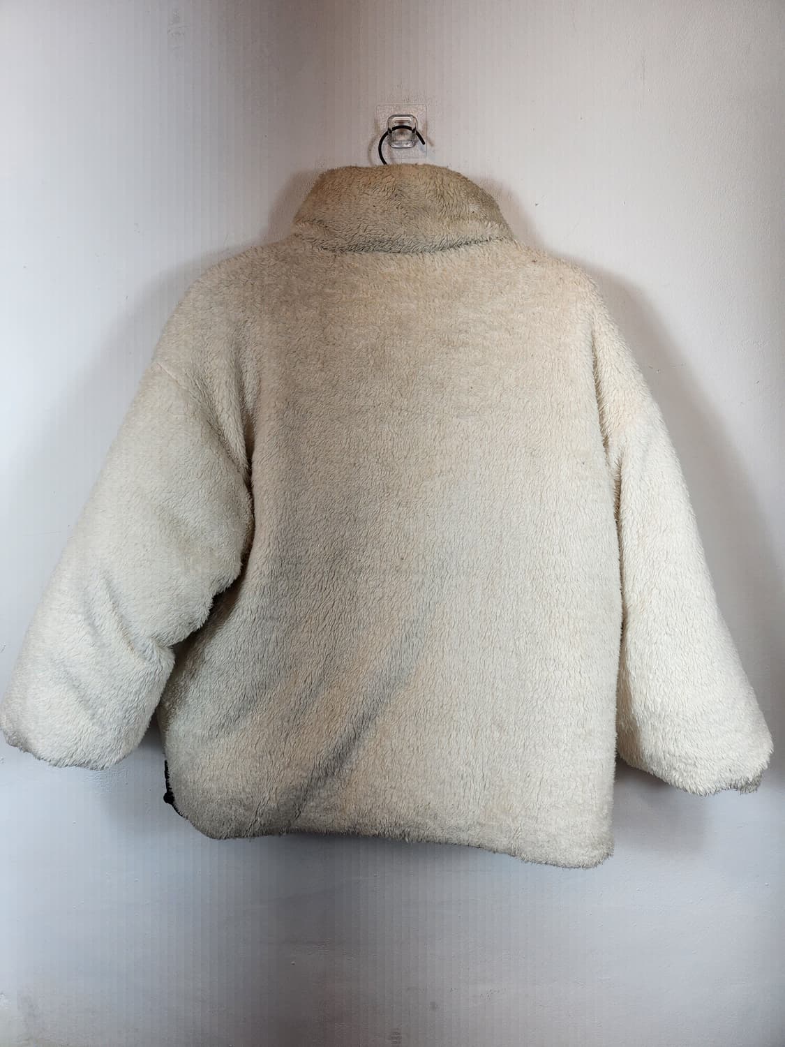 스파오 검정 양털 리버시블 패딩 105 XL 상품이미지7