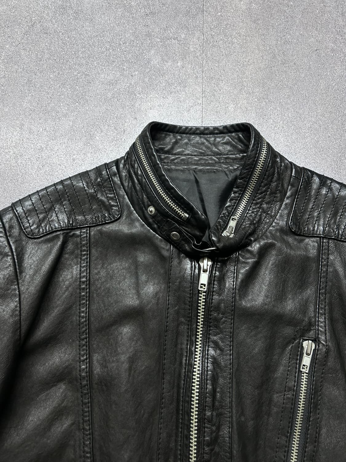 퀼티드 숄더 램스킨 자켓 상품이미지5