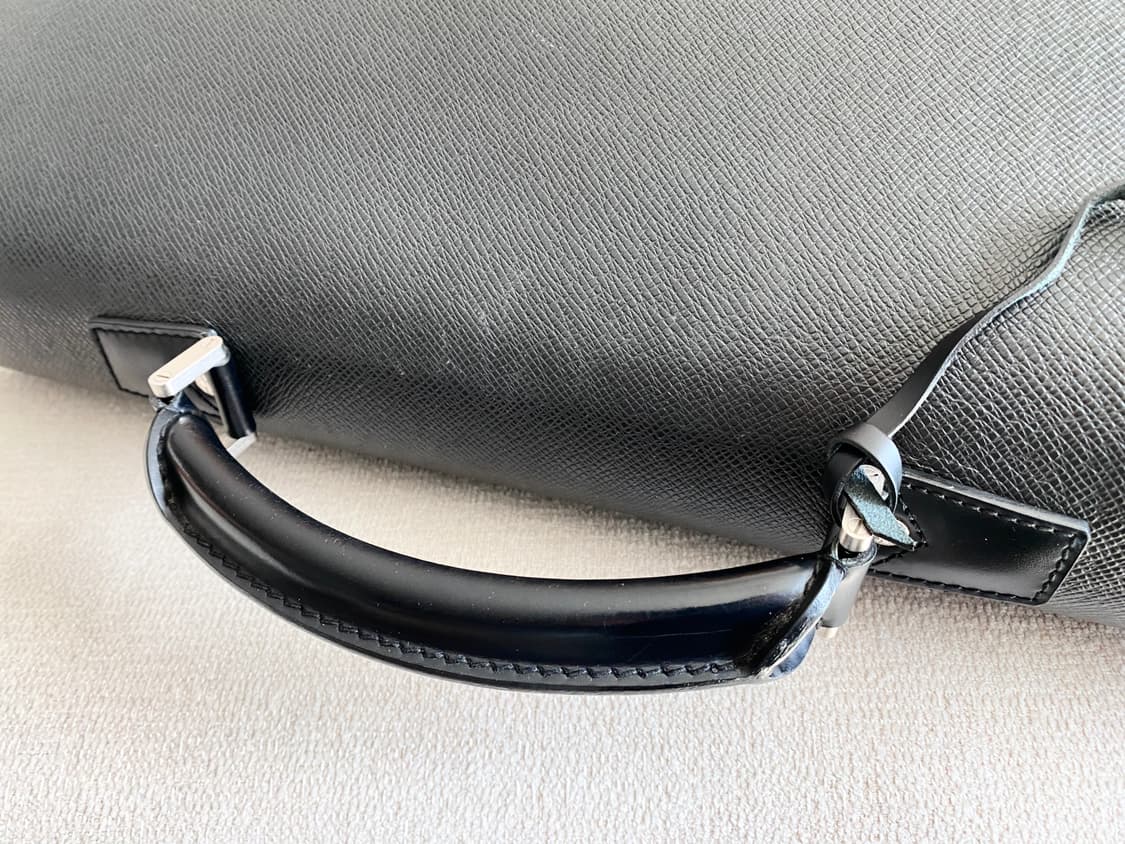 루이비통 타이가 로부스토 브리프 케이스 상품이미지4