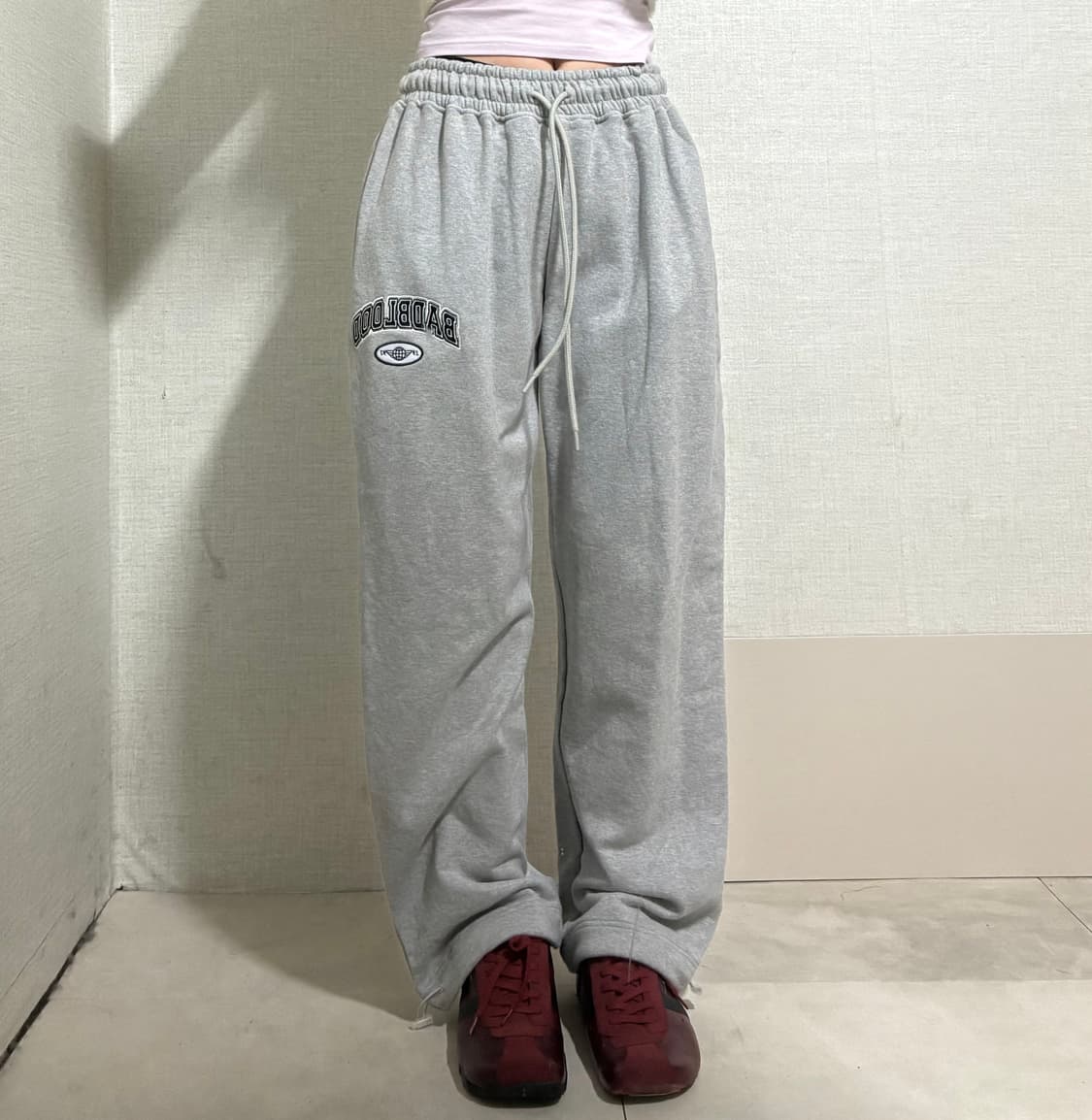 베드블러드 그레이 스웻 트레이닝팬츠 상품이미지5